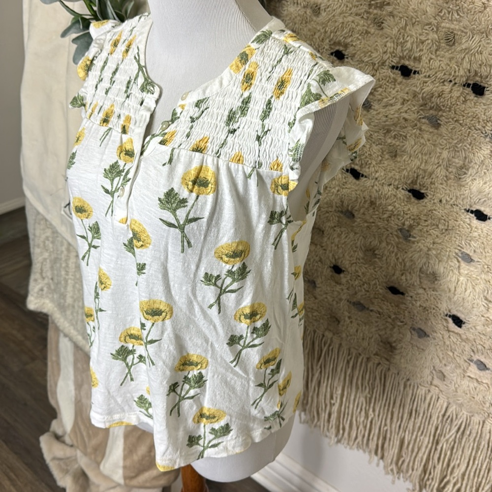 Lucky Brand Ruffled Cap Sleeve floral Blouse in White and Yellow size S - Picture 2 of 6